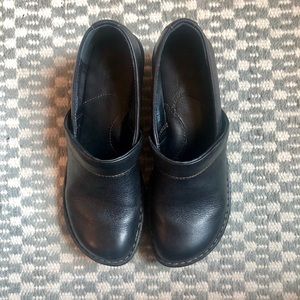 Born Toby II Clog